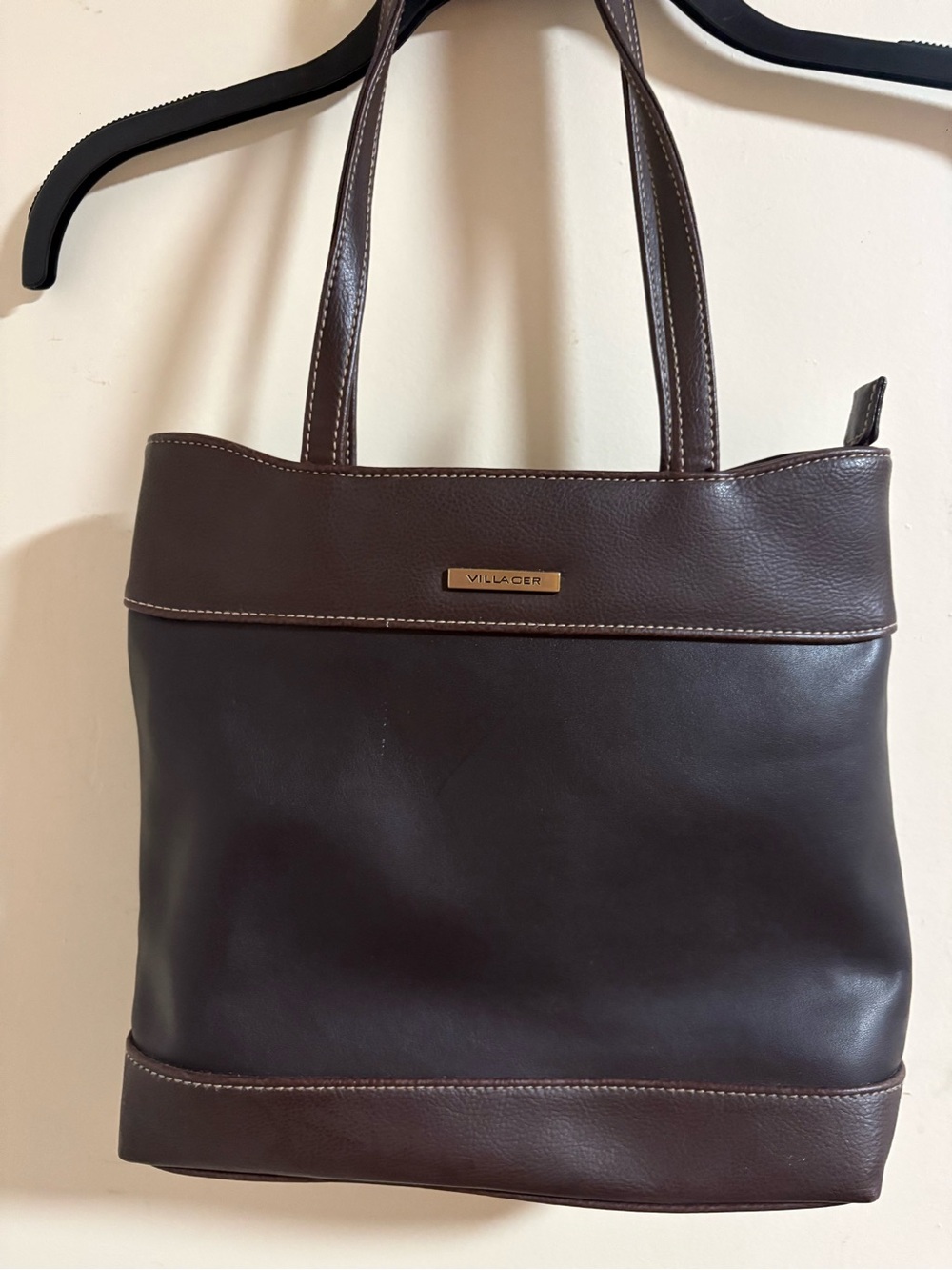 Liz Claiborne Villager Brown Leather Handbag with Black Interior Organizer